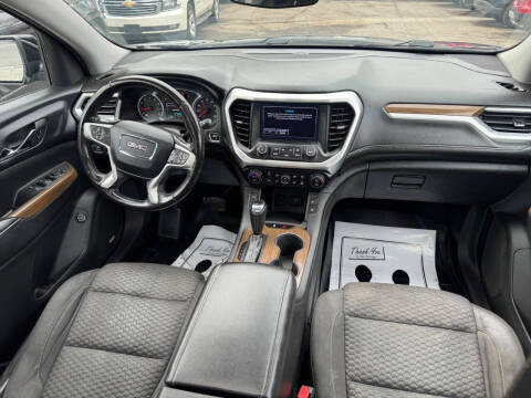 2018 GMC Acadia SLE-2