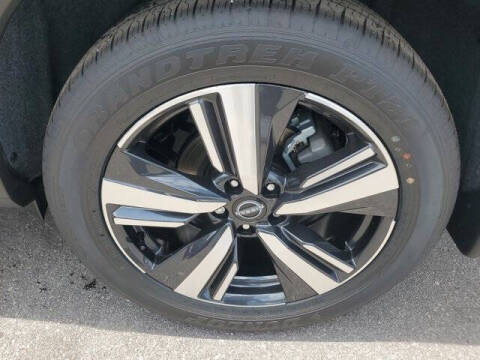 2025 Nissan Rogue SL