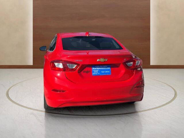 2017 Chevrolet Cruze LT Auto
