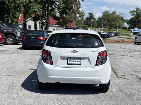2016 Chevrolet Sonic LS Auto