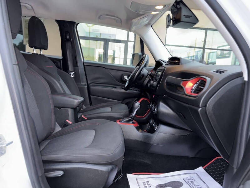 2015 Jeep Renegade Trailhawk