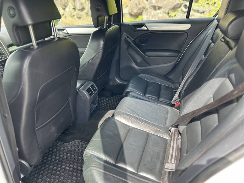 2013 Volkswagen GTI Drivers Edition