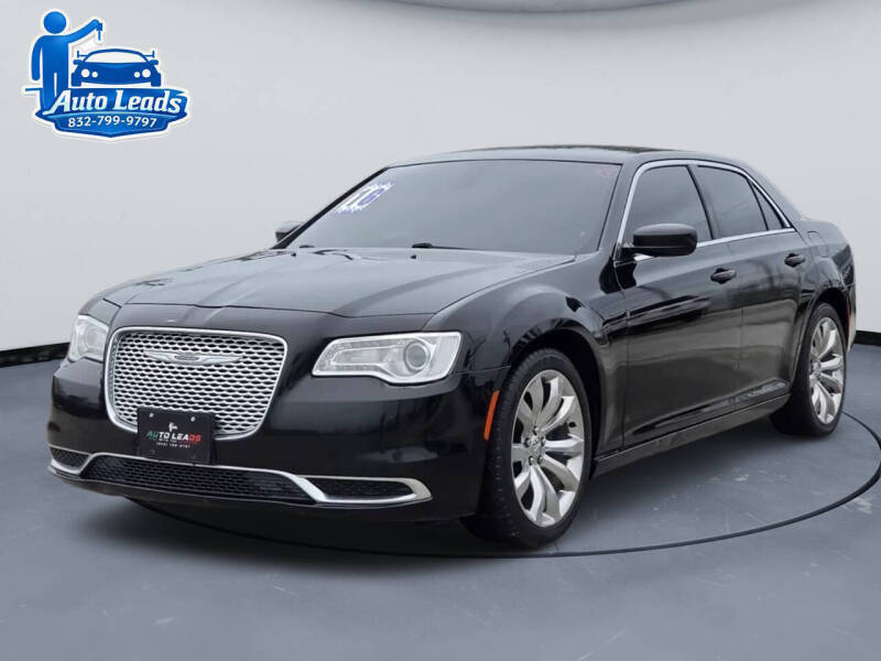 2016 Chrysler 300 S