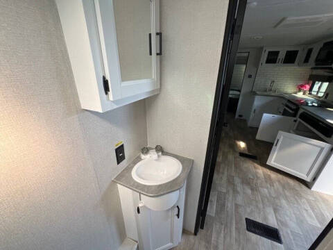 2022 Keystone RV HIDEOUT 25DBWE