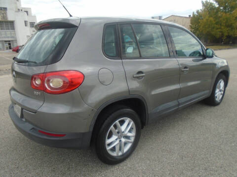 2011 Volkswagen Tiguan SE