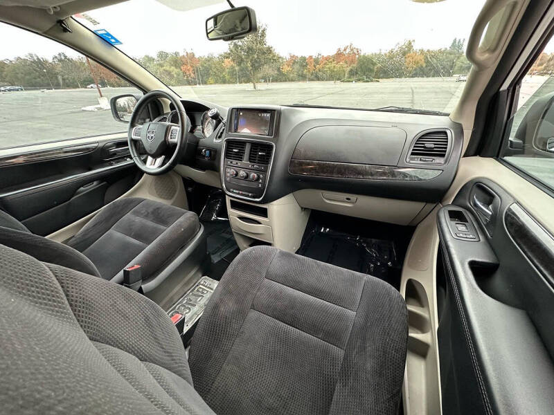 2014 Dodge Grand Caravan American Value Package