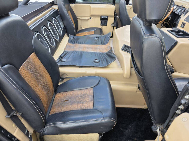 1999 AM General Hummer