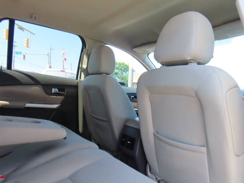 2014 Ford Edge SE