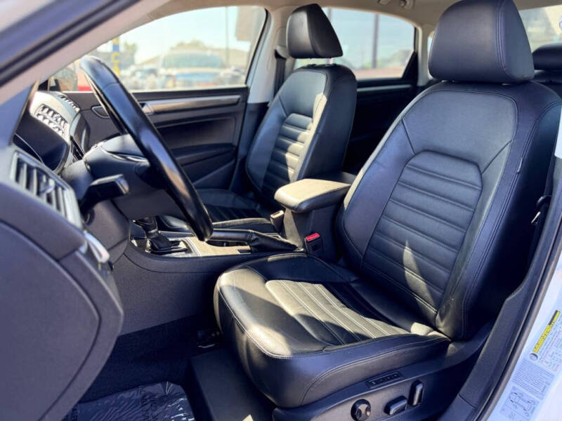 2016 Volkswagen Passat