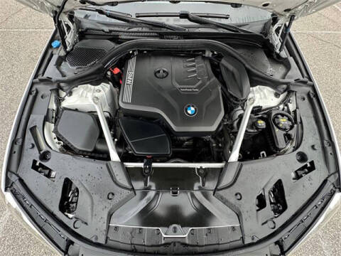 2022 BMW 5 Series 530i