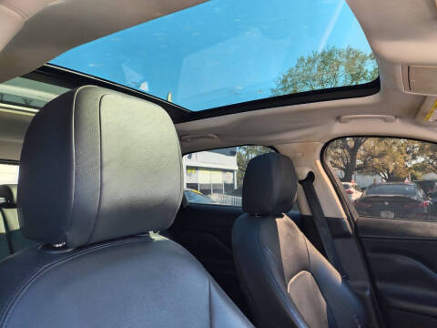 2018 Jaguar F-PACE 25t Premium