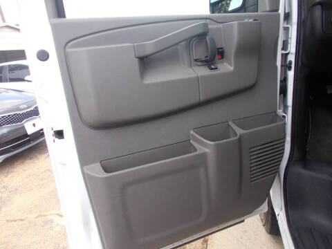 2016 Chevrolet Express LS 2500
