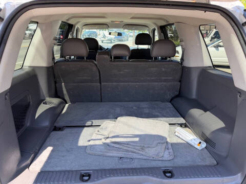 2003 Ford Explorer XLS