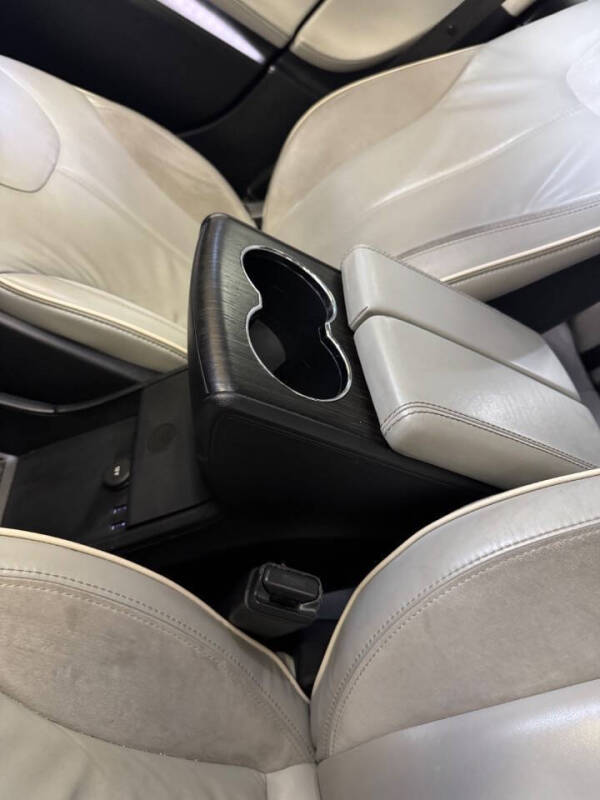 2013 Tesla Model S Performance