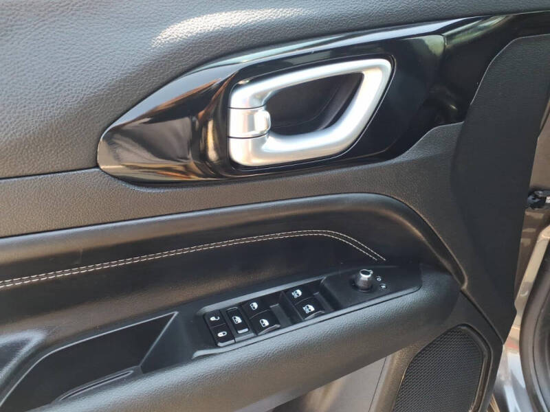 2023 Jeep Compass Altitude