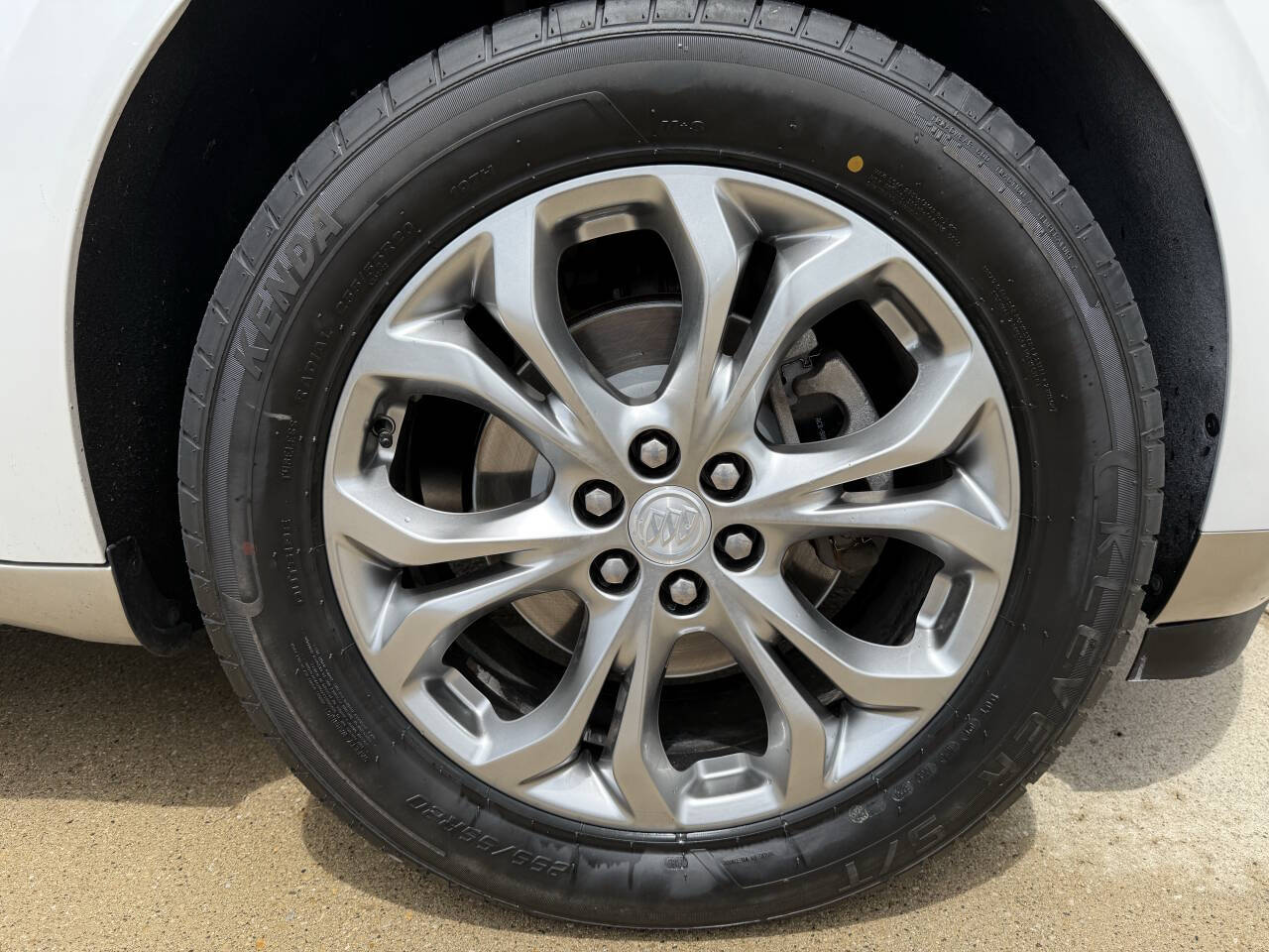 2018 Buick Enclave Avenir photo 10