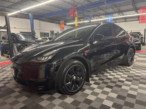 2023 Tesla Model Y Long Range