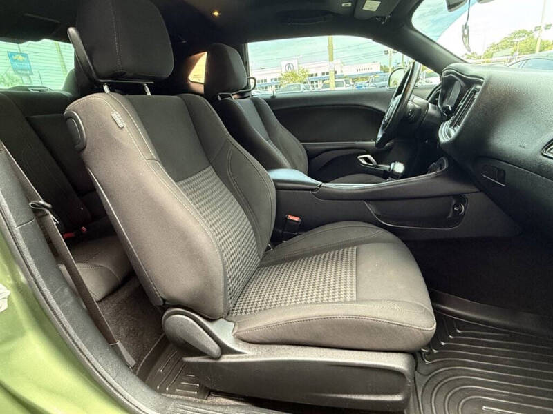 2018 Dodge Challenger SXT