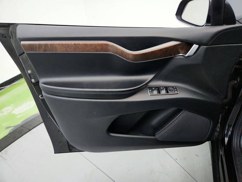 2018 Tesla Model X 75D