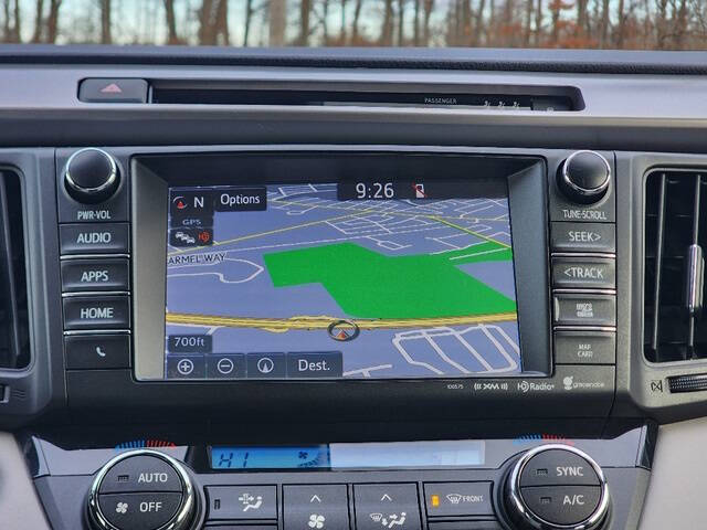 2017 Toyota RAV4 Hybrid XLE