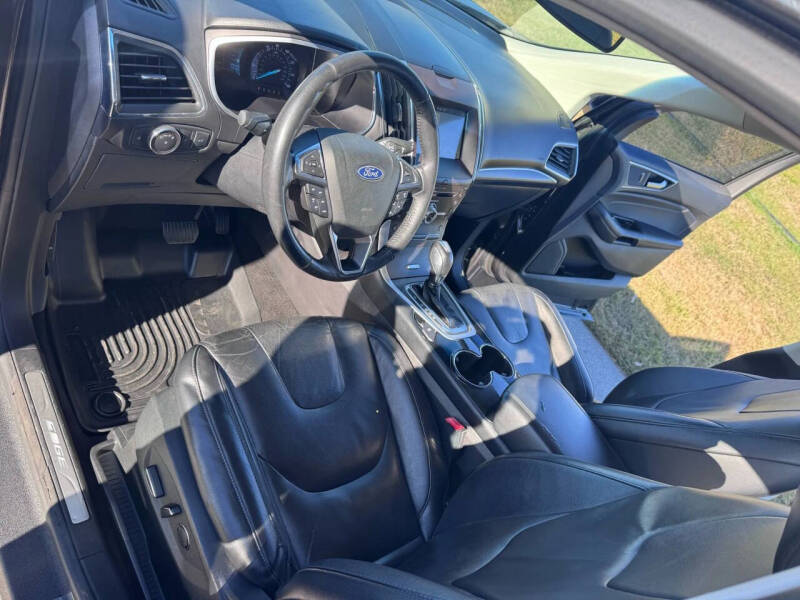 2018 Ford Edge Titanium