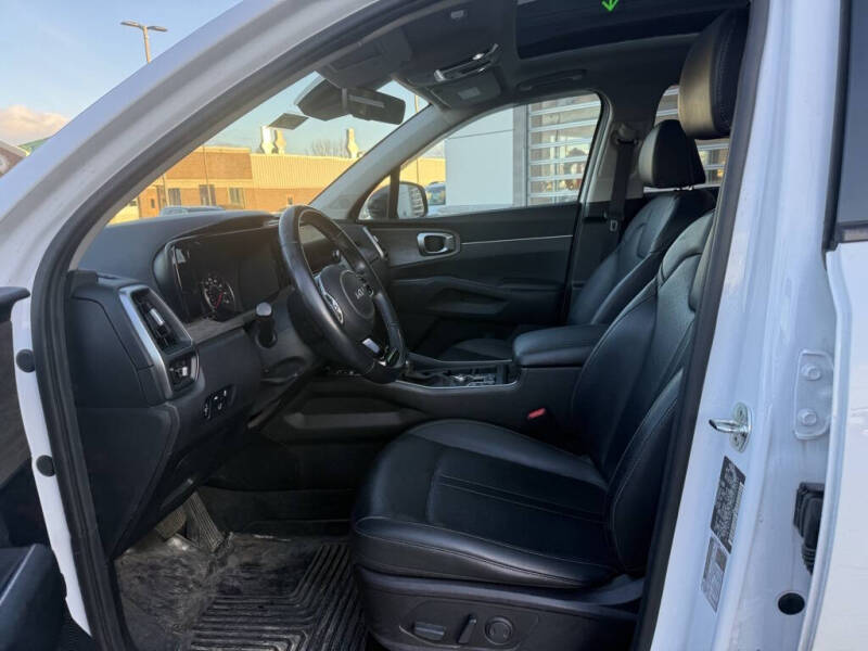 2022 Kia Sorento X-Line EX