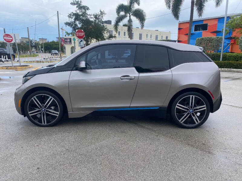 2014 BMW i3 Base photo 19