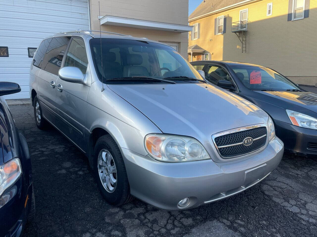 2004 Kia Sedona For Sale In Fayetteville, NC