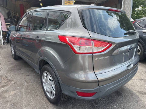 2014 Ford Escape S