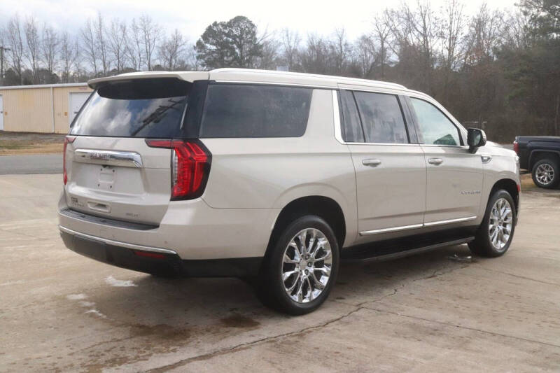 2022 GMC Yukon XL SLT