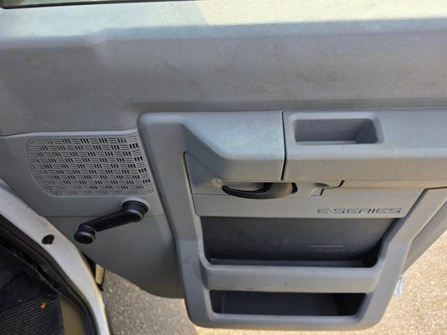2013 Ford E-Series E-250