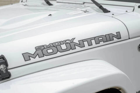 2017 Jeep Wrangler Unlimited Smoky Mountain