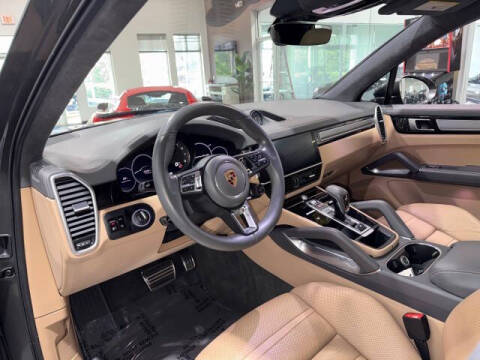 2020 Porsche Cayenne Turbo
