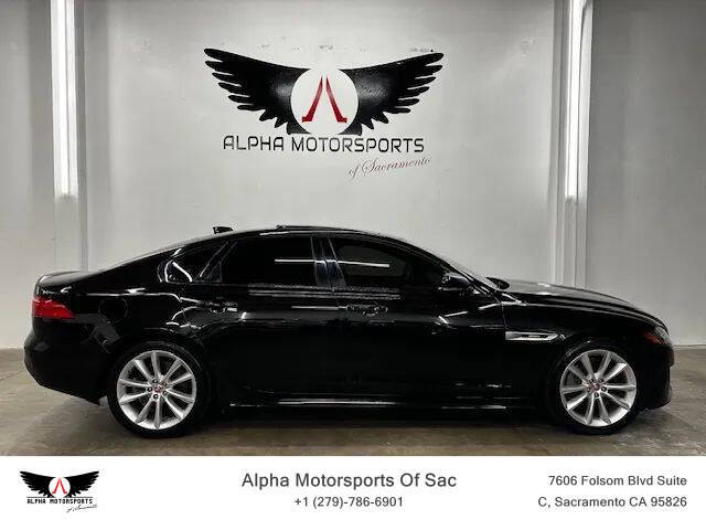 2016 Jaguar XF R-Sport