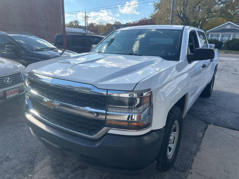 2017 Chevrolet Silverado 1500 for sale at Best Deal Motors in Saint Charles MO