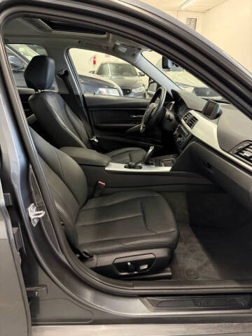 2013 BMW 3 Series 328i xDrive