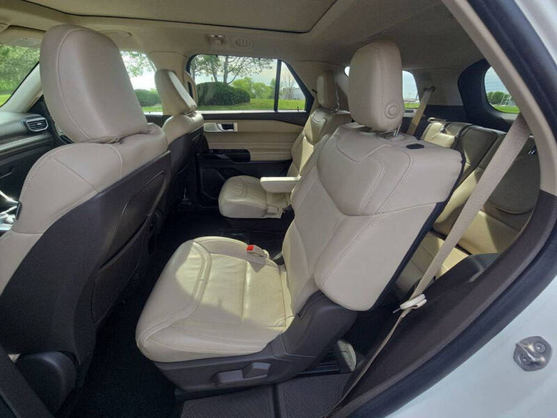2020 Ford Explorer Platinum