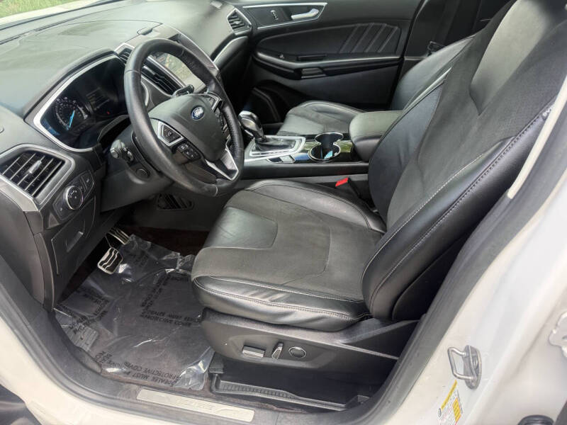 2016 Ford Edge Sport