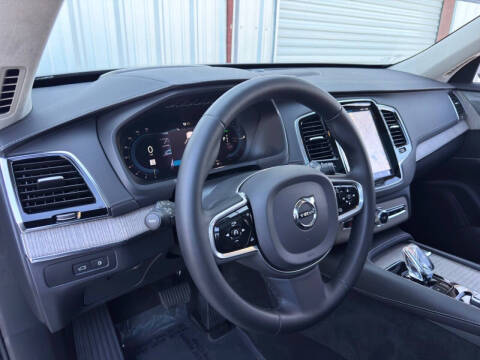 2023 Volvo XC90 Recharge T8 Ultimate Bright Theme 6P