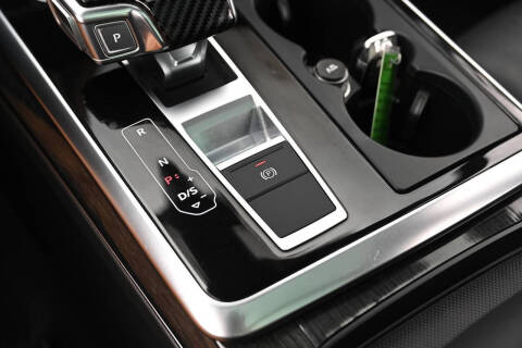 2020 Audi Q7 quattro Premium Plus 55 TFSI