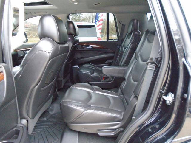 2018 Cadillac Escalade Luxury