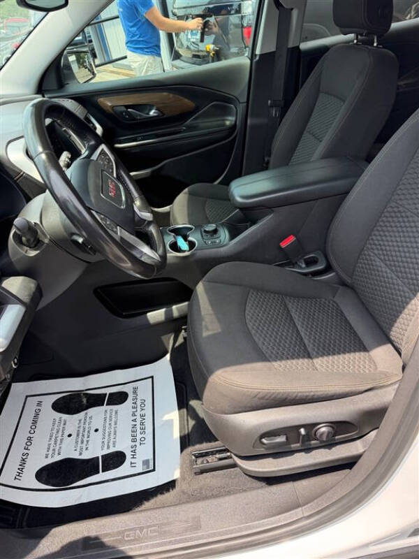 2020 GMC Terrain SLE