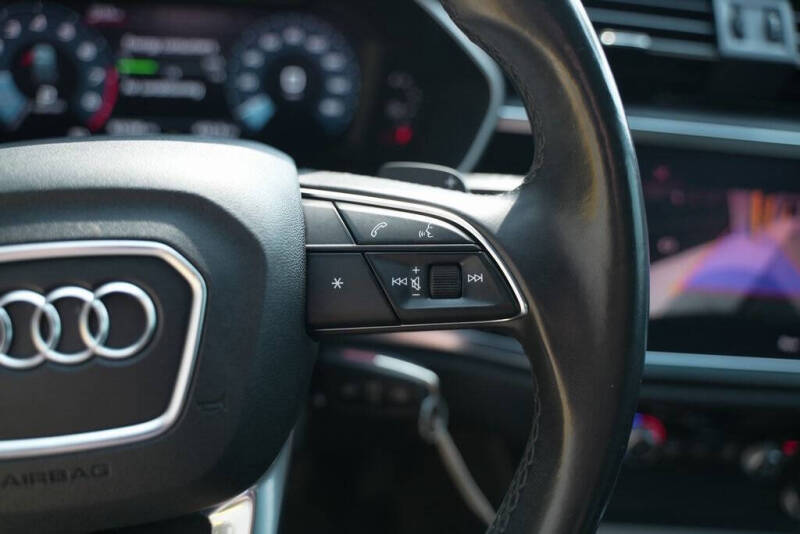 2021 Audi Q3 quattro S line Premium 45 TFSI