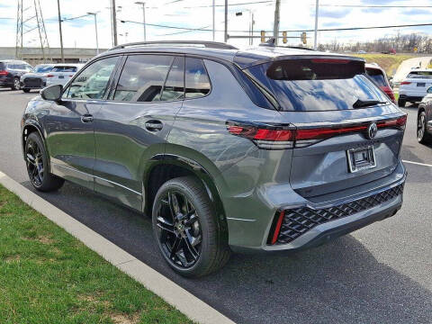 2026 Volkswagen Tiguan SE R-Line Black 4Motion