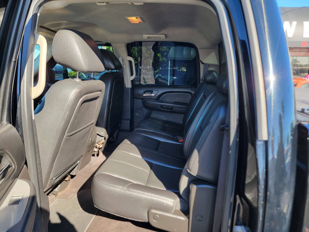 2014 CHEVROLET Silverado Pickup - $24,900
