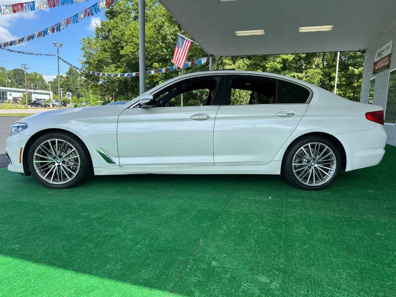 2018 BMW 5 Series 530i