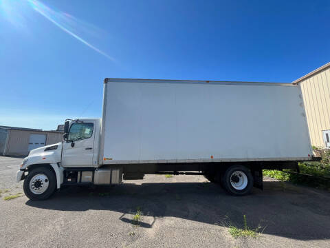 2014 Hino 268A