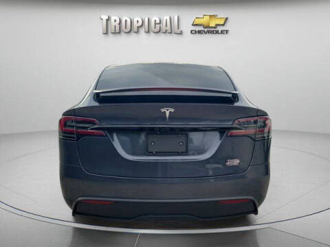 2022 Tesla Model X Plaid