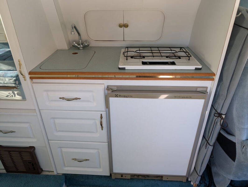 1996 Dodge Ram Van 3500