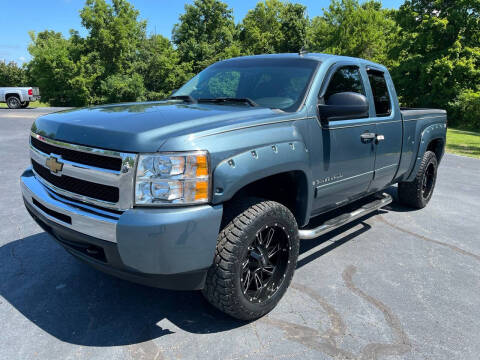 2009 Chevrolet Silverado 1500 for sale at FREDDY'S BIG LOT in Delaware OH